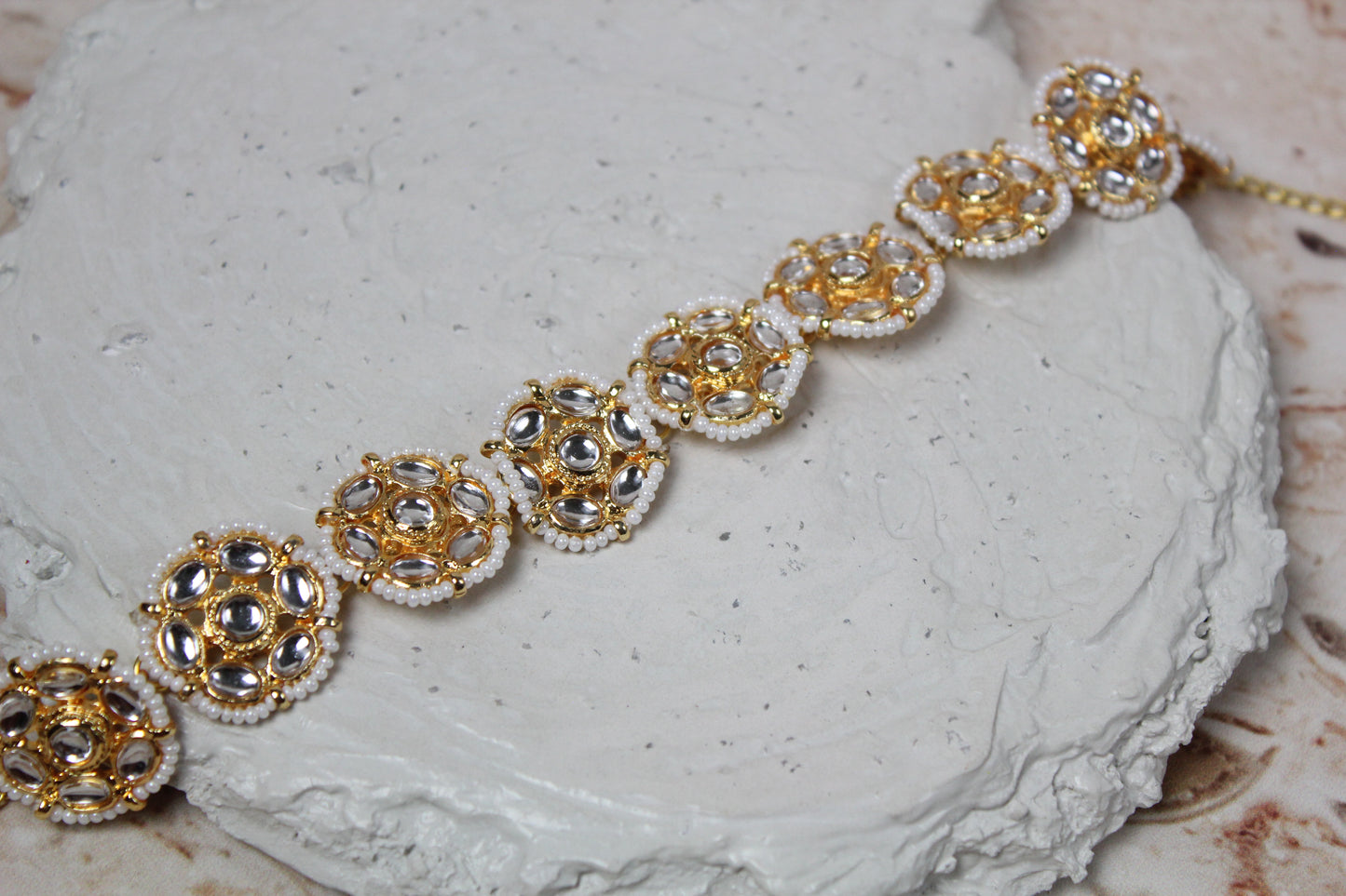 Freya Pachi Kundan Sheeshphool in Gold