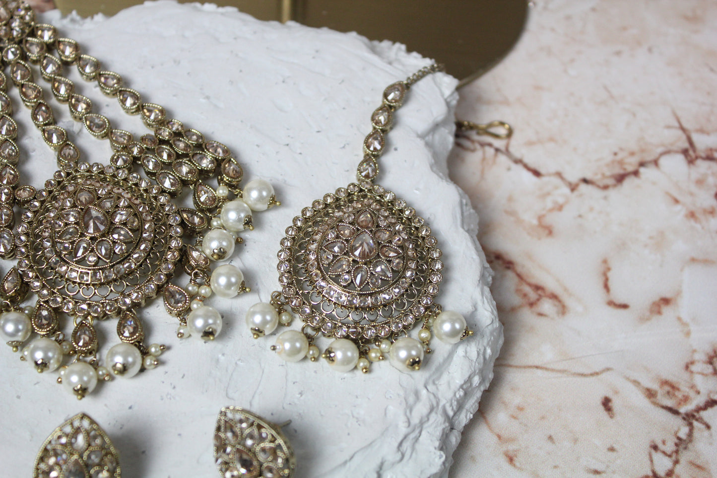 Anushka Polki Bridal Set in Gold