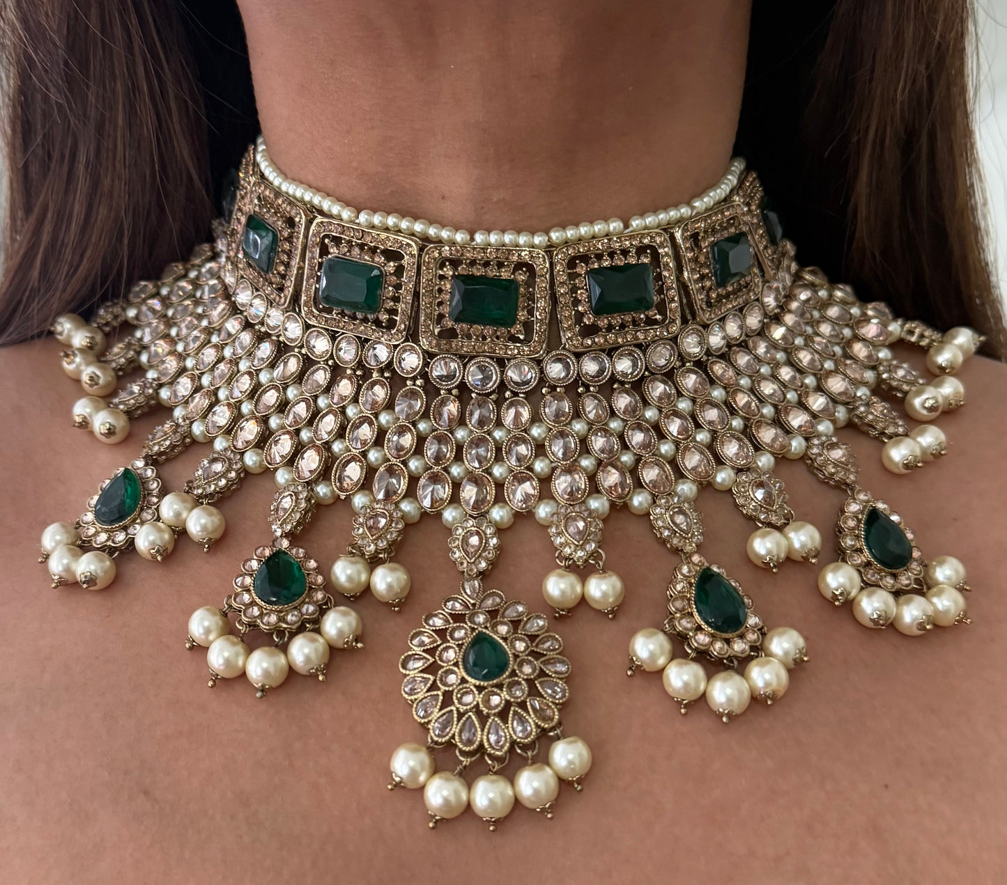Aarohi Bridal Necklace Set