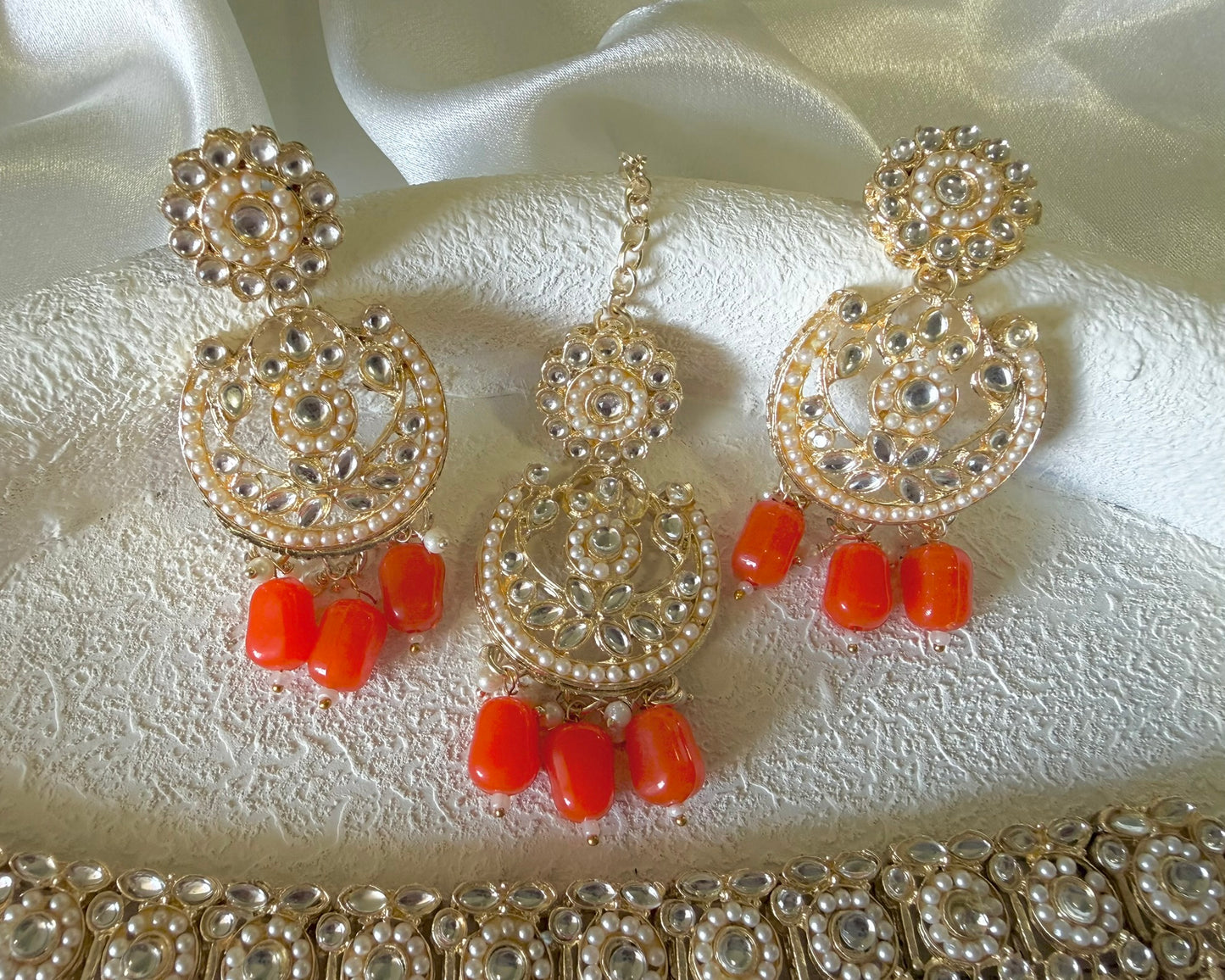 Mina Necklace Set in Orange