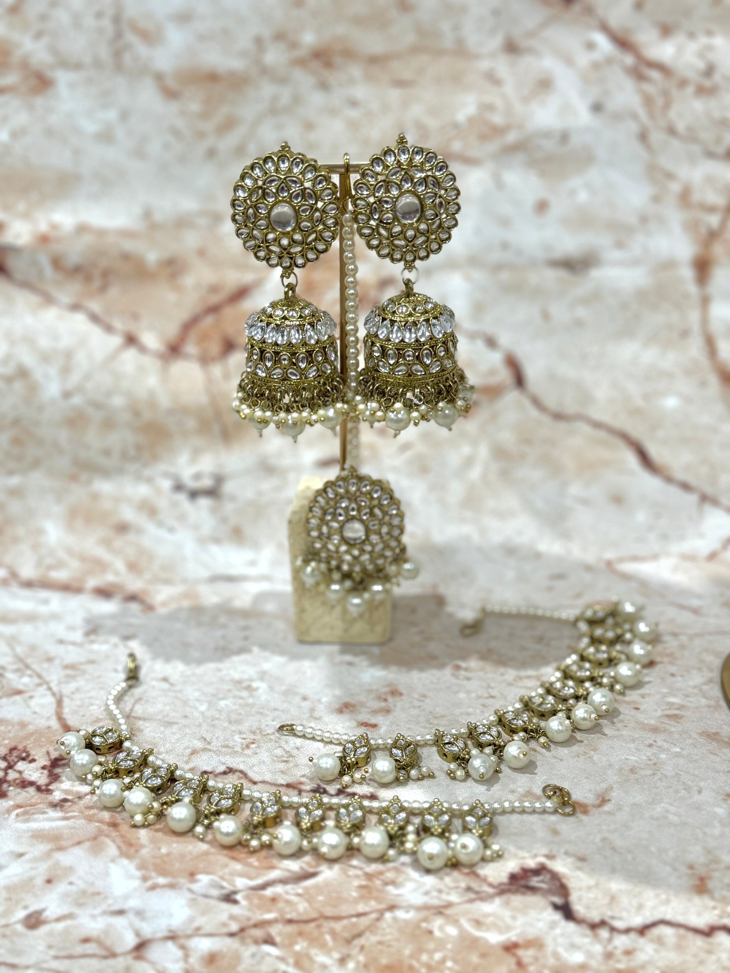 Rushi Necklace Set