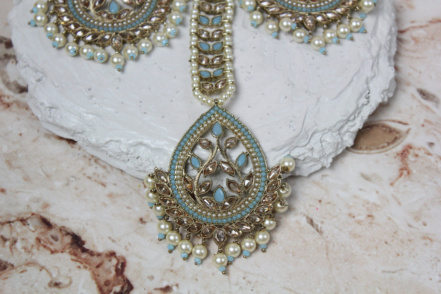 Tamanna Earring and Tikka Set in Light Blue