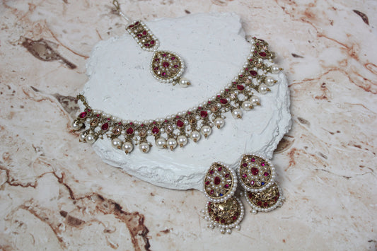 Sanjana Necklace Set in Magenta
