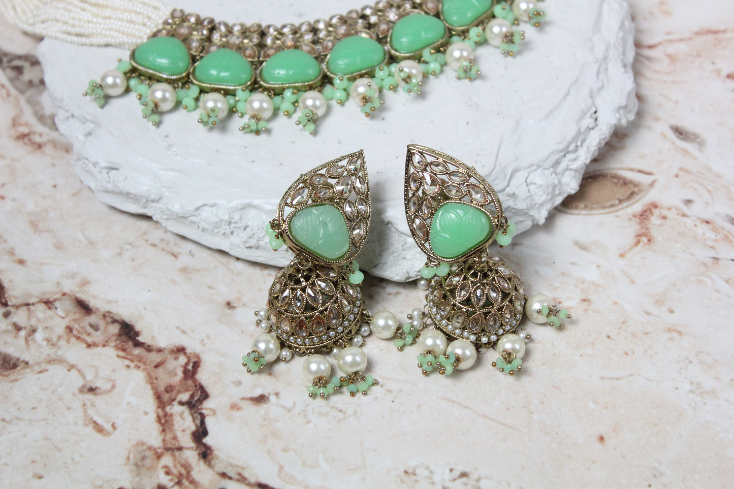 Isabelle Necklace Set in Light Green