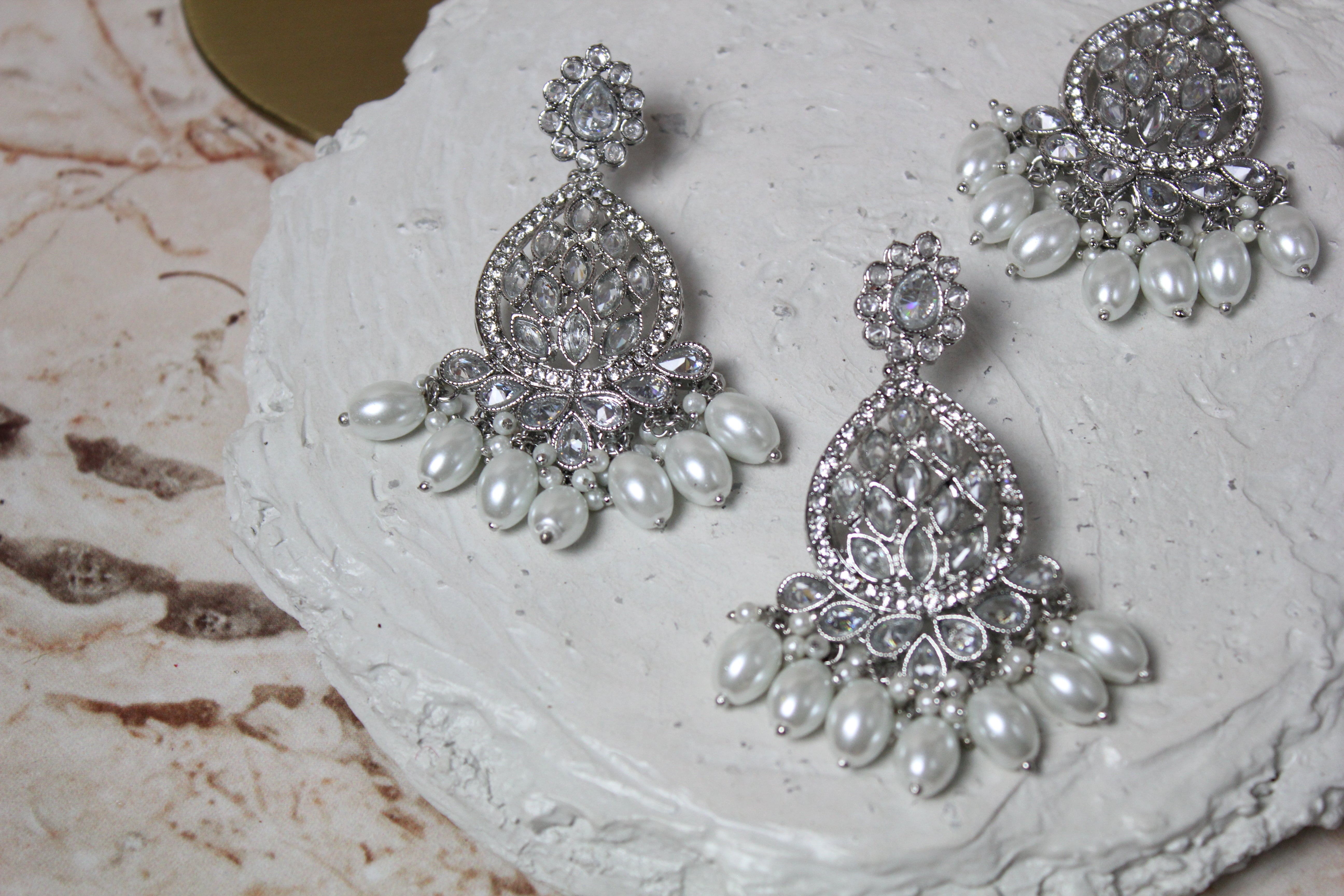 Tara Bridal Set in Silver