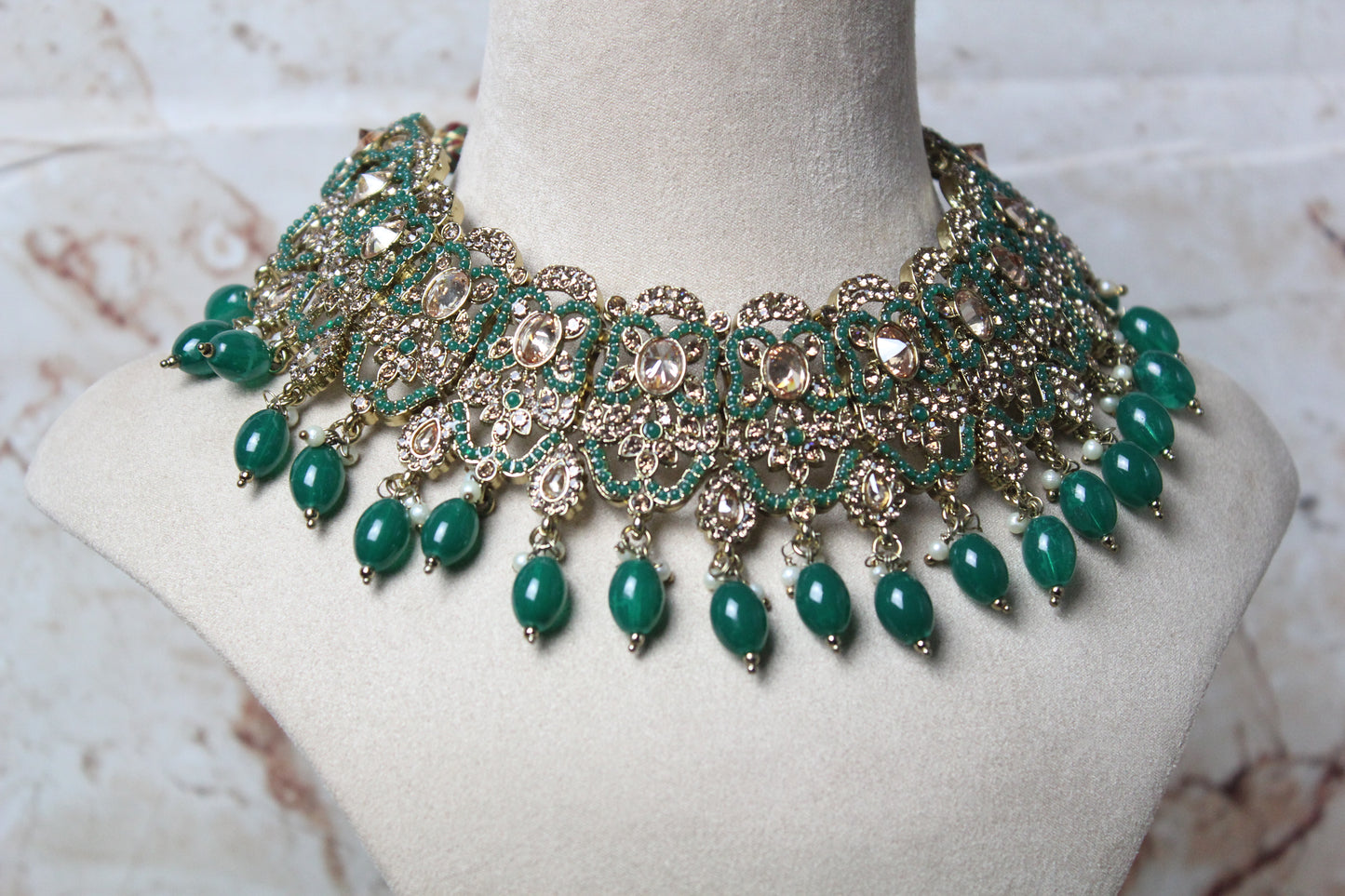 Mirza Necklace Set in Green