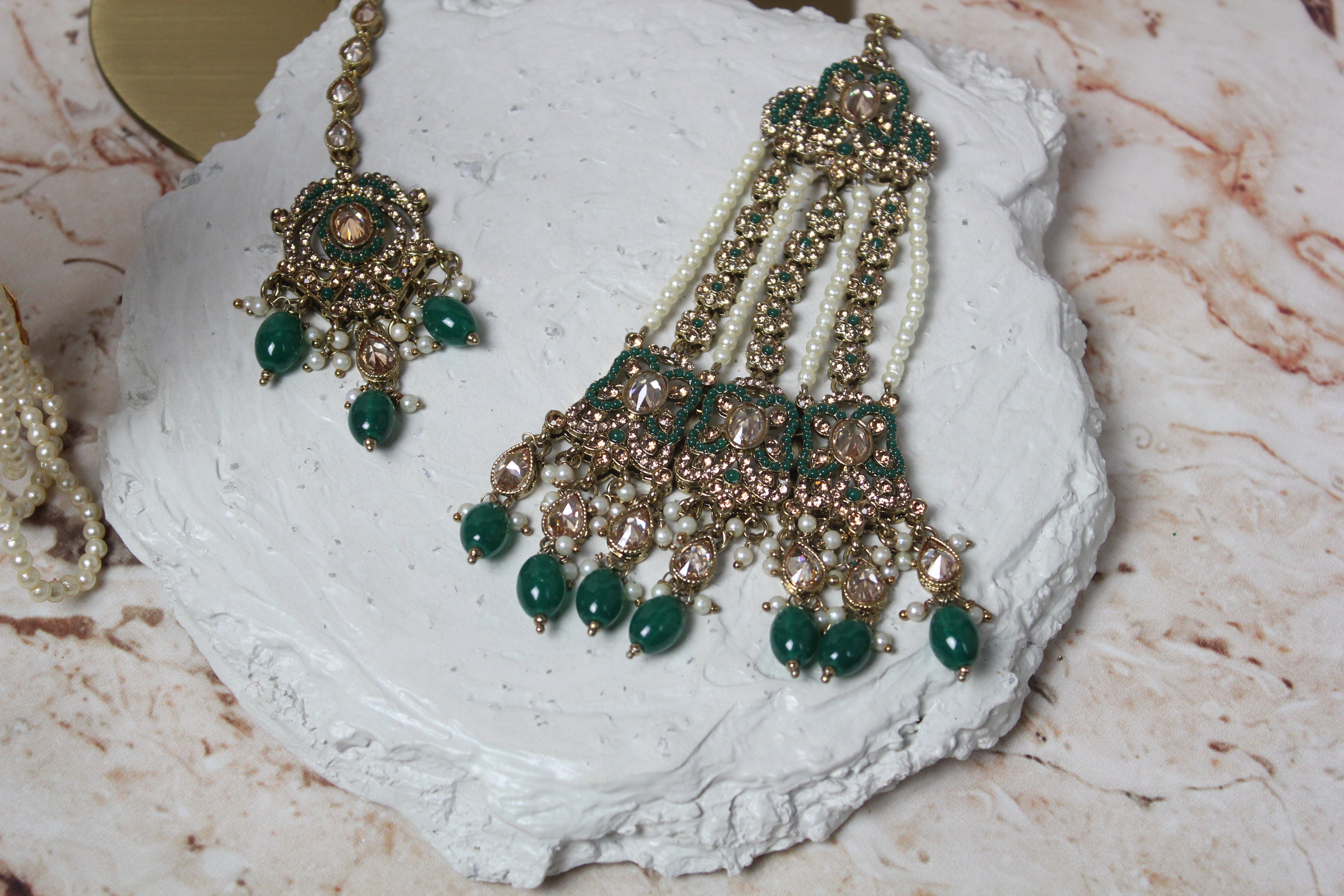 Mirza Necklace Set in Green