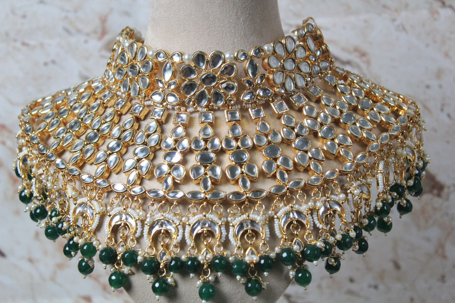 Sara Kundan Necklace Set in Green