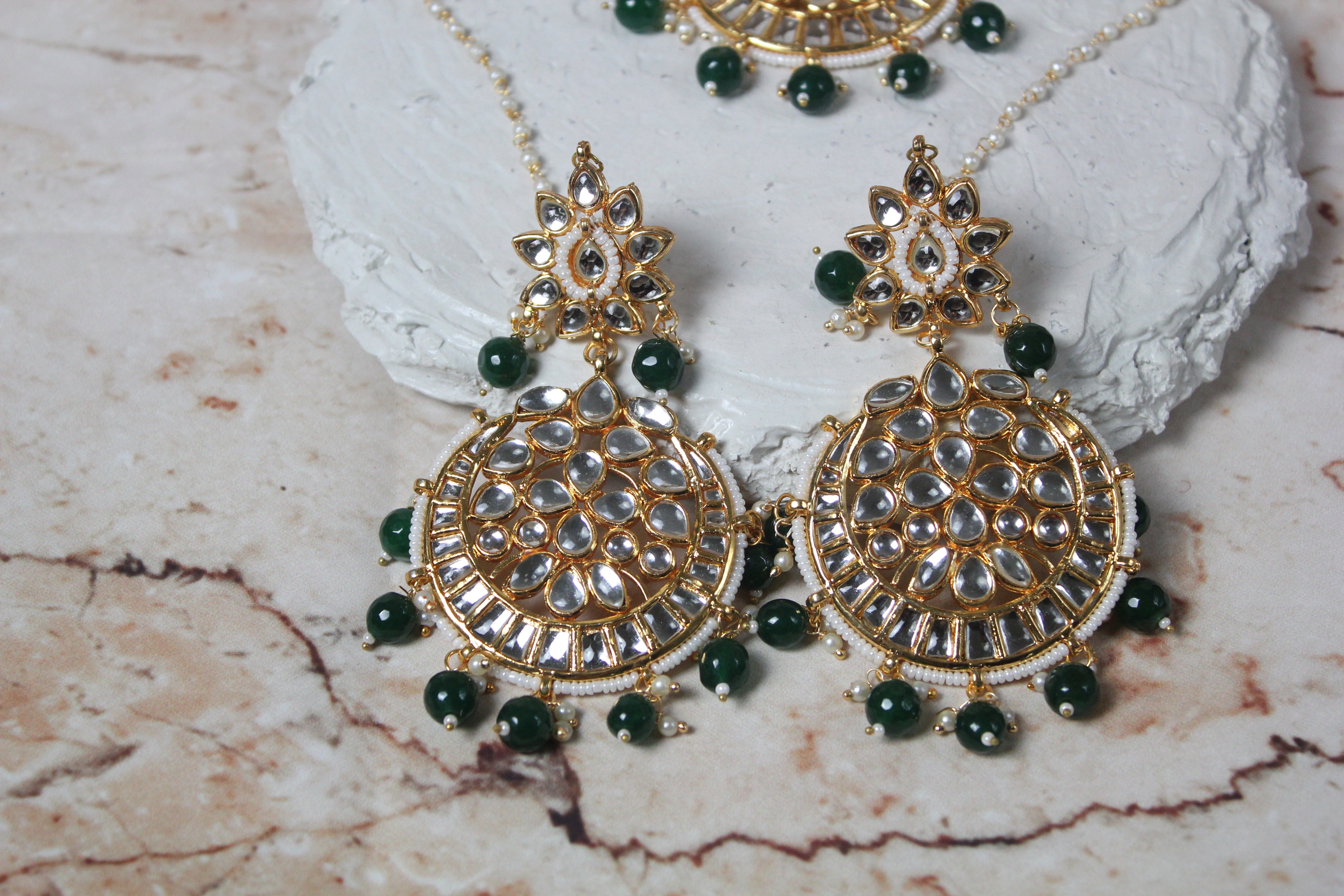 Sara Kundan Necklace Set in Green