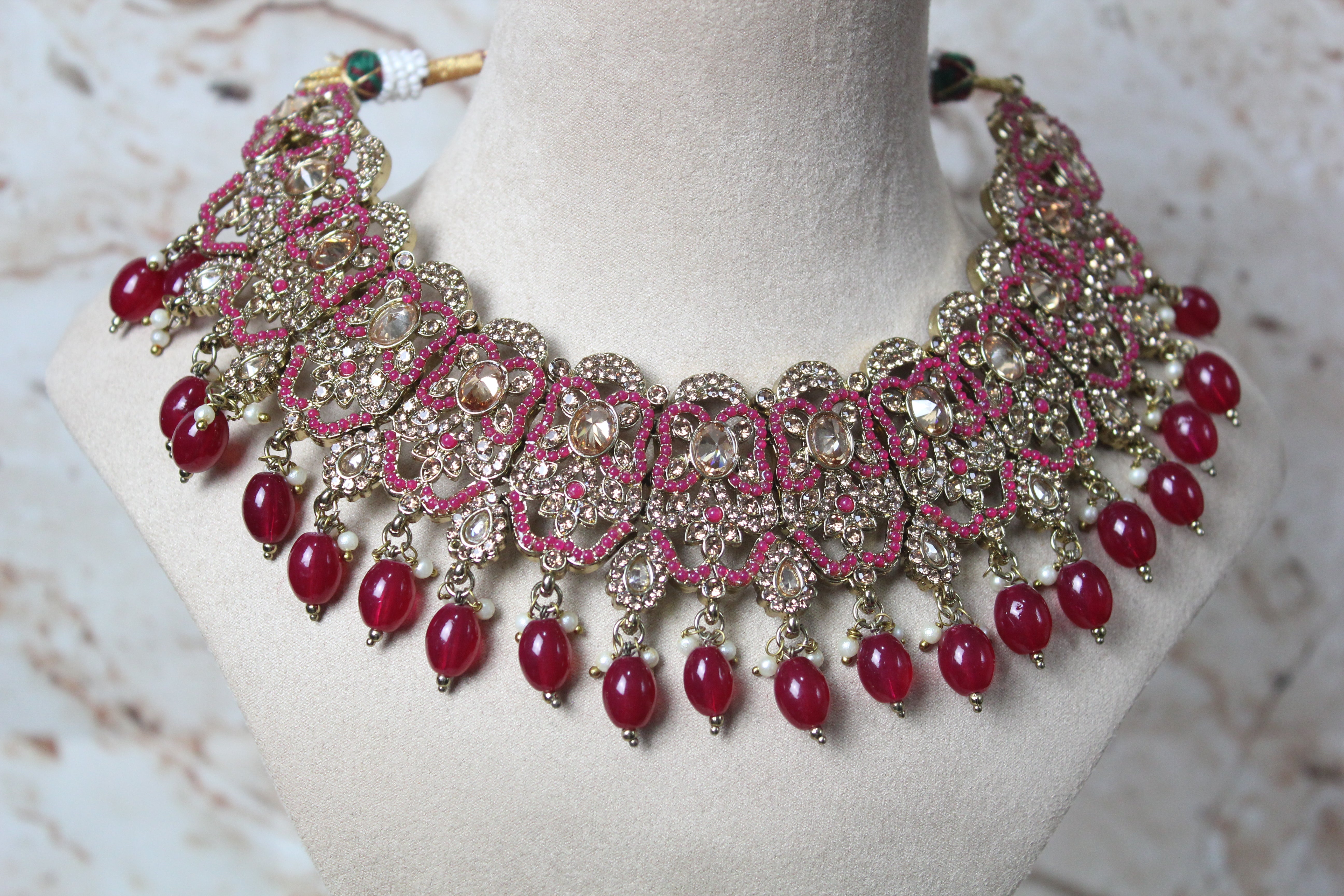 Mirza Necklace Set in Maroon
