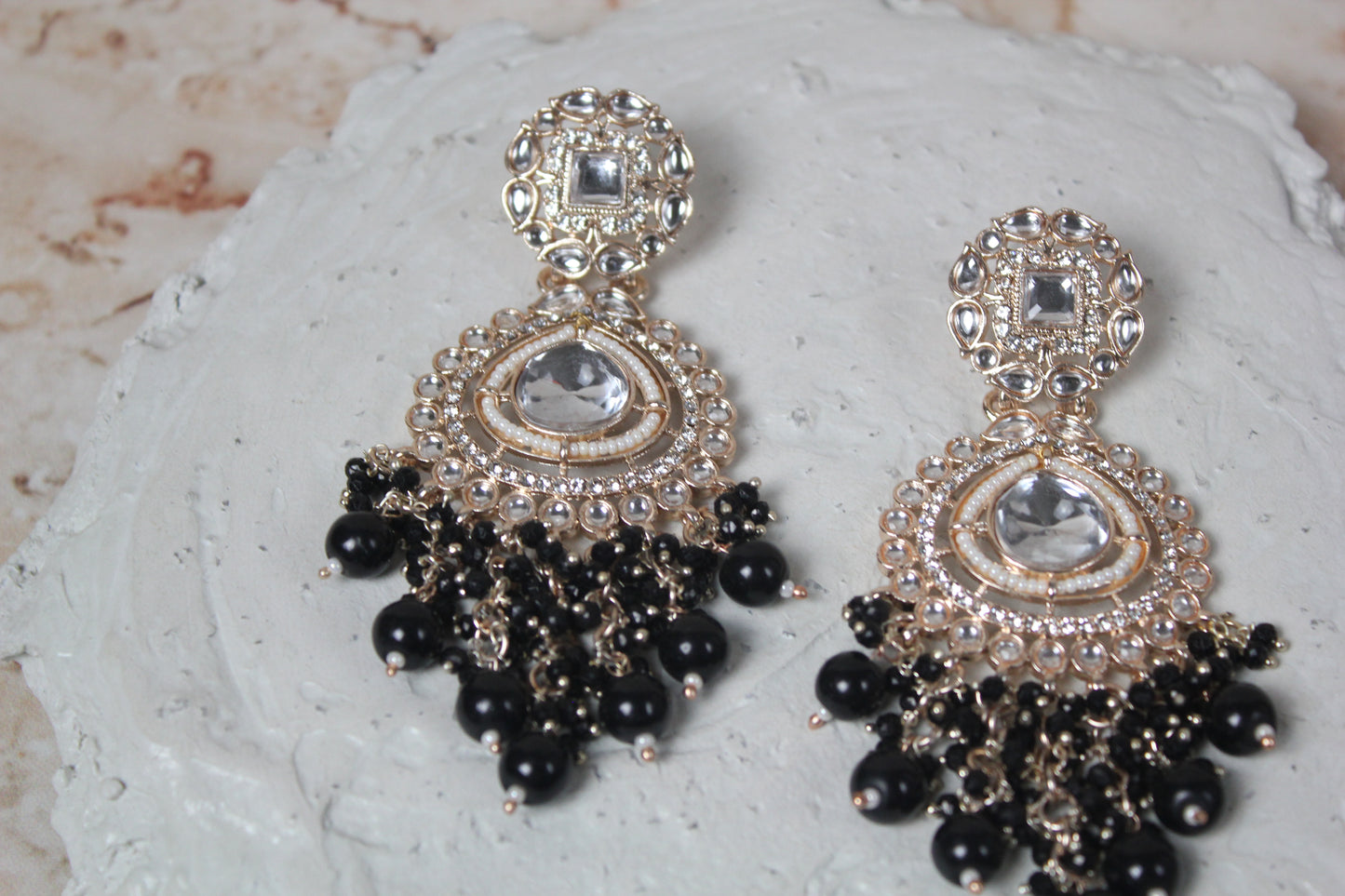 Olivia Earrings in Black